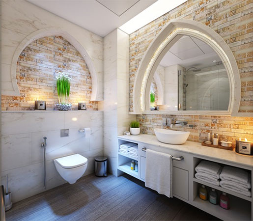 interior-designer-bathroom-mirror